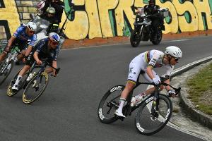 Trotz Sturz: Pogacar gewinnt 117. Mailand-Sanremo