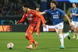 Auch ohne Dzeko: Schalke bleibt Tabellenführer