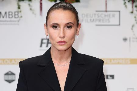 Peri Baumeister im Interview