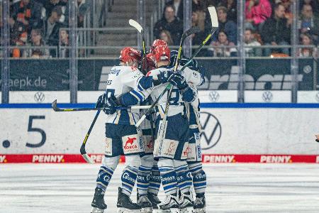 DEL: Schwenningen komplettiert Viertelfinale