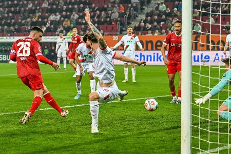 Undav baut Torserie aus: Stuttgart fegt über Augsburg hinweg