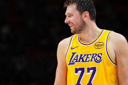 Keine Sperre: NBA zieht Doncic-Foul zurück