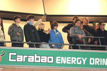 Gallagher-Brüder in Wembley vereint: Liam und Noel feiern ManCity-Sieg