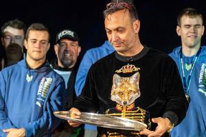 Irre Wende: Meisterschale der Füchse im Keller wiedergefunden