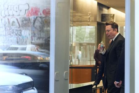 Geschworene bewerteten Musks damalige Äußerungen als gezielte Manipulation des Twitter-Aktienkurses. (Archivbild)