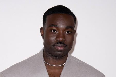 Paapa Essiedu erhielt wegen 