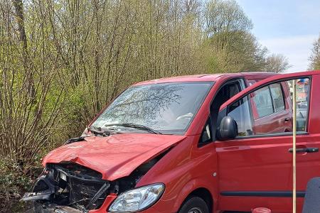 Das verunfallte Fahrzeug