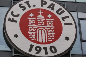 Pauli-Trainer outet sich: "Schwule gelten als Außerirdische"