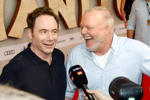 Raab und "Bully" Herbig kommentieren DFB-Länderspiel