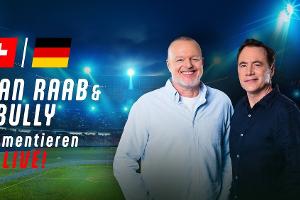 Stefan Raab und Michael Bully Herbig kommentieren DFB-Spiel