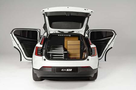Volvo EX30 Cargo UK
