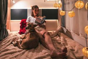 i_Camping_mit_Hund_Hundedecke