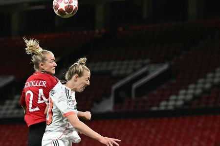 Trotz starker Schüller: Bayern nach Sieg auf Halbfinalkurs