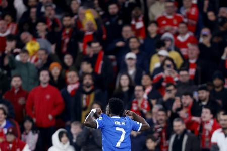 Rassismus-Eklat um Vinícius Júnior: Strafen für Benfica