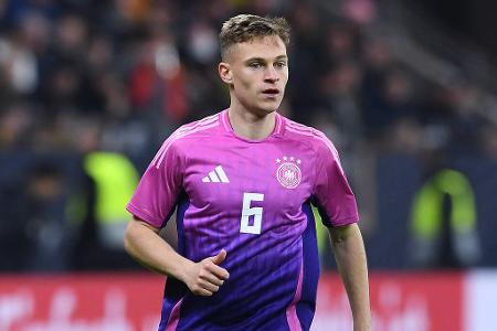 Joshua Kimmich (FC Bayern) - Weder beim FC Bayern noch in der DFB-Auswahl führt ein Weg an Kimmich vorbei. Offen ist allerdings, wie problemlos sich Kimmich von seiner Münchner Stammposition im zentralen Mittelfeld auf seinen DFB-Posten als Rechtsverteidiger umstellen kann.