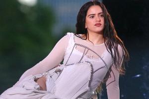 Sängerin Rosalía muss Konzert in Mailand vorzeitig beenden