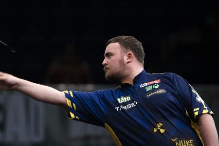 Darts: Littler siegt in Berlin
