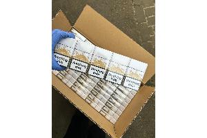 Stange Zigaretten und Mastercase