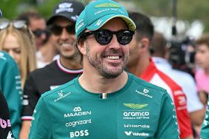 "Super glücklich": Alonso steigt als Vater ins Auto