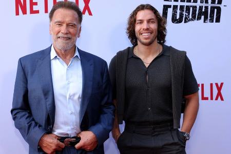 Arnold Schwarzenegger coacht Sohn Joseph Baena im Fitnessstudio