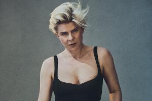 "Sexistential" von Robyn: Das glückliche Leben als Milf ohne Mann