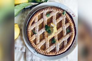 Für kleine Glücksmomente: Zitronenkuchen mit knusprigem Teiggitter