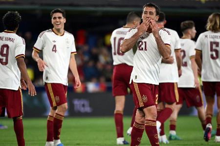 Oyarzabal trifft doppelt: Spanien bezwingt Serbien