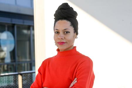 Antifeminismus und Rassismus hängen zusammen, sagt Emilia Roig. (Archivbild)