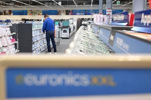 Euronics rechnet mit Umsatzrückgang im laufenden Geschäftsjahr. (Archivbild)