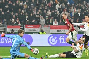 Nübel steht gegen Ghana im Tor