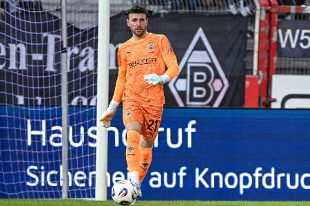 Torwart-Oldie Sippel bleibt in Gladbach