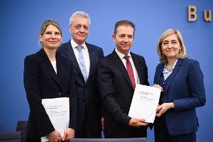 Die Kommission macht Einsparvorschläge von bis zu 42 Milliarden Euro. 