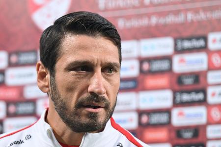 Turbulentes U21-Spiel: Zwei Stunden Unterbrechung