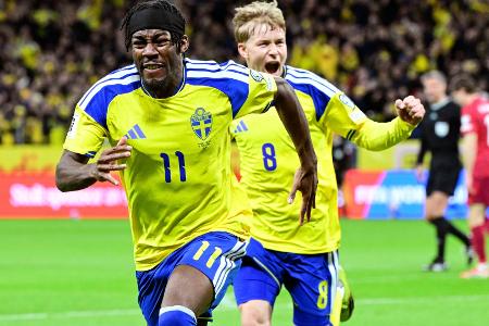 Schweden fährt zur WM - Lewandowski gescheitert