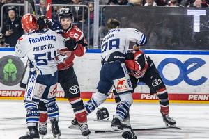 Mehr als 100 Spielminuten: Haien gelingt "Sweep"