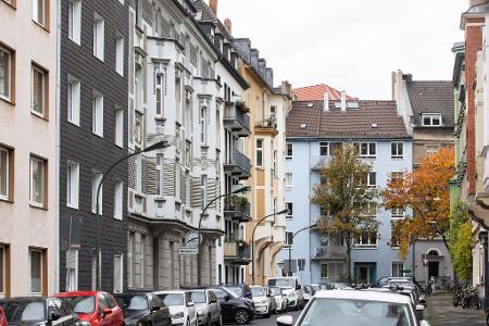 In Düsseldorf haben sich die Preise je nach Lage besonders stark auseinanderentwickelt. (Archivbild) 