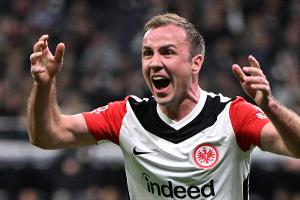 Der Weltmeister bleibt: Götze verlängert in Frankfurt