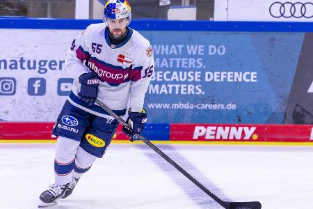 Nach Horrorfoul im Skandalspiel: 14 Spiele Sperre für Wagner