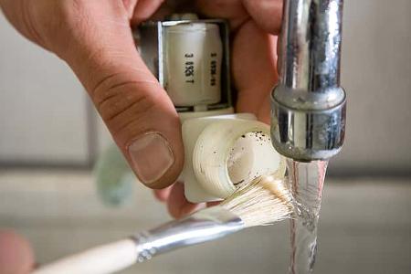 Toilettenpflege Kassettentoilette