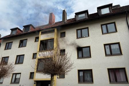 Rauch aus dem Küchenfenster