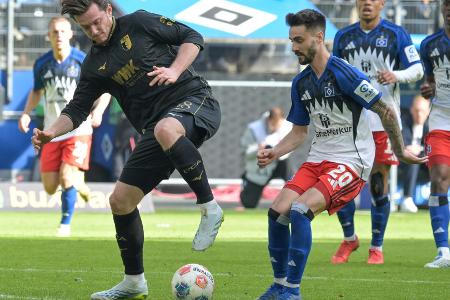 In Unterzahl: HSV rettet Punkt gegen Augsburg