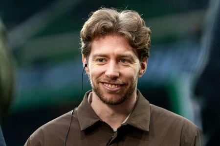 Generalkritik von Weiser: Werder-Chef Fritz sauer