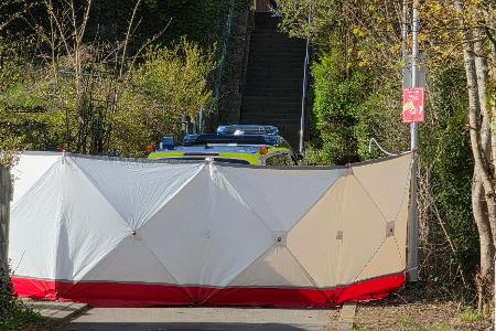 Ein 22-Jähriger ist in der Nacht bei dem Einsatz gestorben.