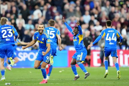 Pokal-Coup mit Leeds: Farke 