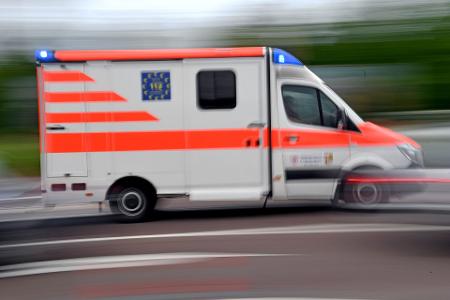 Eine deutsche Touristin wurde in Griechenland von einem herabstürzenden Balkon getroffen und starb. (Symbolbild)