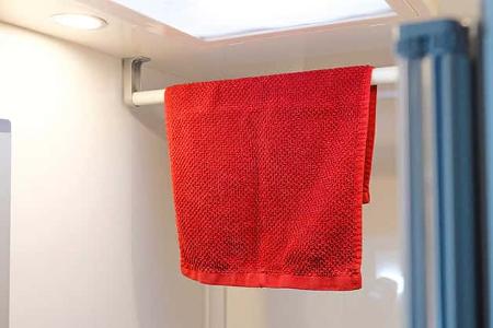 Handtuchhalter, Ahorn Camp TE 740, Wohnmobil, Teilintegriert, Preiswert, Einzelbett