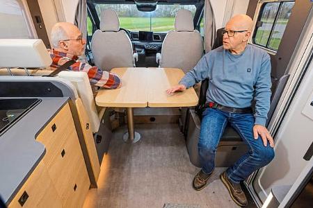 Rückwärts, Ahorn Camp TE 740, Wohnmobil, Teilintegriert, Preiswert, Einzelbett