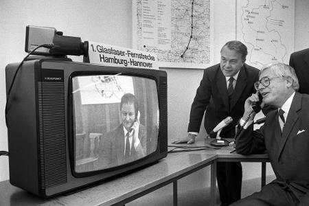 Christian Schwarz-Schilling wurde zum Fachmann für neue Medien. (Archivbild)