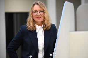 "Solange wir an Öl und Gas festhalten, bleiben wir erpressbar und anfällig für massive Preisschocks": Energieexpertin Claudia Kemfert. (Archivbild)