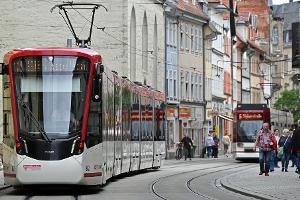 Im ÖPNV sind Straßenbahnen ein wichtiges Rückgrat. 